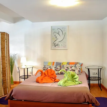 公寓 Amazing River Views - Charming Studio 加亚新城