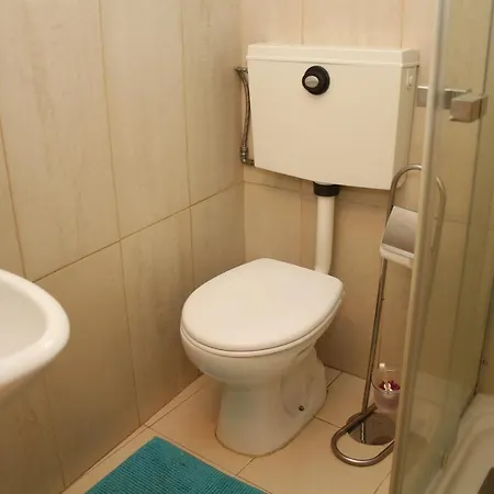 Amazing River Views - Charming Studio *